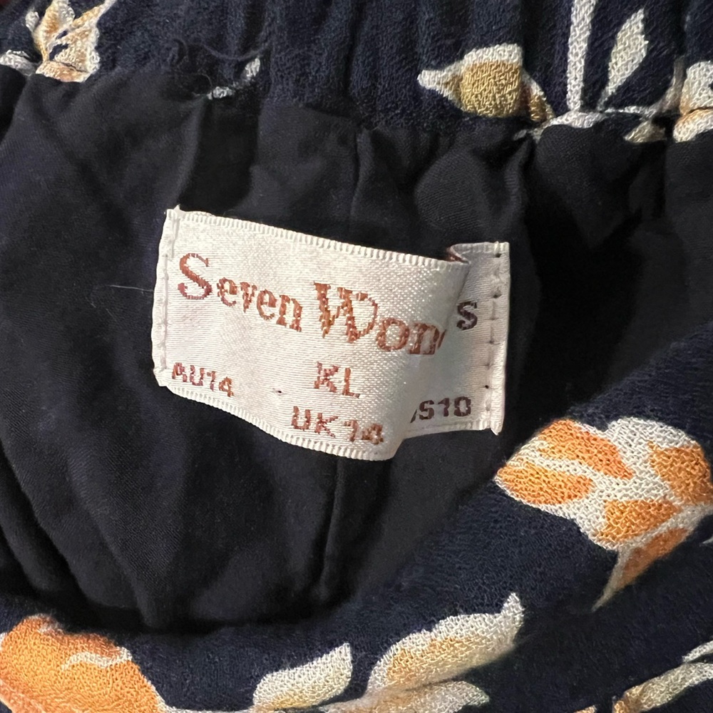 Seven Wonders Elena Skirt (matching top available in separate listing) - Picture 4 of 5